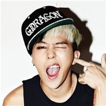 BIGBANGGD权志龙G-DRAGONBSX蛇皮纹帽子棒球平沿帽嘻哈街舞帽