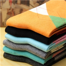 菱形女袜子厂家直销方格子女袜批发女士纯棉商务全棉袜子批发城