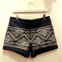 2013年冬季新款名族风花藤呢短裤靴裤韩国代购新款休闲短裤批发