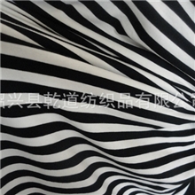 现货供应针织棉条子拉架布针织色织条针织布一厘米针织条纹面料