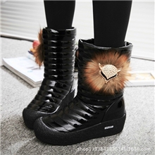 2013冬季雪地靴女中筒韩版保暖加绒女靴防水厚底防滑平底棉鞋批发