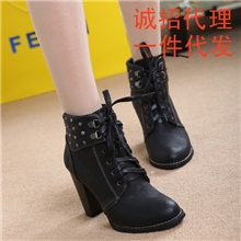 2013外贸原单新款粗跟马丁靴女靴/铆钉女鞋