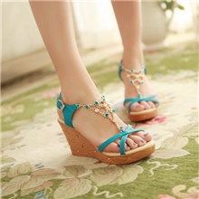 一件代发2013时尚新款手工镶嵌水钻金属串珠防水台镶钻性感凉鞋