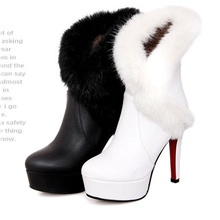 秋冬新款女靴防水台真兔毛马丁女靴时尚欧美女靴女士短靴女靴批发