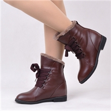 2012新款真皮秋冬季短靴马丁靴头层牛皮平底女靴休闲韩版女