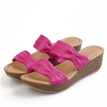 2013新款夏季真皮厚底中跟甜美松糕鞋韩版休闲女凉拖鞋