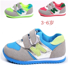 批发2013新款男女童韩版网面透气儿童运动跑步鞋A-88