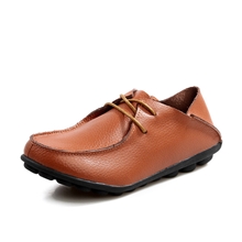 2013秋季休闲鞋女英伦女鞋时尚单鞋真皮平底女式韩版妈妈鞋豆豆鞋