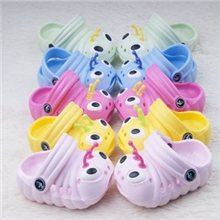 爆款春秋季花园鞋儿童毛毛虫EVA洞洞鞋可爱卡通童鞋童涼拖鞋