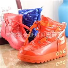 2013韩版新款儿童雪地靴羽绒布防水保暖厚底中大童雪地靴批发