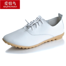 爱情鸟新品真皮女鞋小白鞋休闲豆豆鞋护士鞋平底妈妈鞋厂家批发