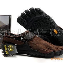 厂家批发2013意大利VIBRAM新款式攀岩五指鞋皮面高帮新配色男款