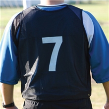 供应批发带数字的足球训练背心，分组衣，对抗衣