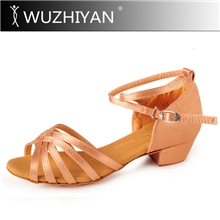 儿童拉丁舞鞋女童新款少儿拉丁舞蹈凉鞋女式平跟软底拉丁鞋