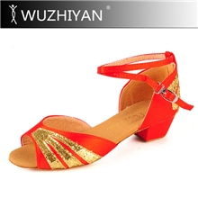 新款女式跳舞凉鞋儿童中跟软底少儿拉丁舞鞋女式跳舞凉鞋