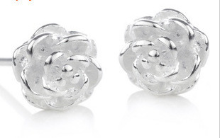 玫瑰小梅花耳钉韩版韩国欧美饰品批发复古首饰银饰时尚天然耳饰