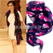 新款4色麦家杨幂同款玫瑰花骷髅正宗桑蚕丝丝巾大方巾围巾140CM