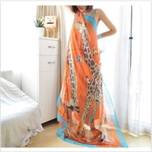 围巾批发供应2013新款定位印花长劲鹿撞色长巾围巾义乌围巾批发