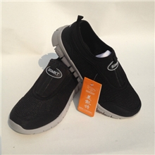 2013流行超轻网面透气运动鞋美凯特4010