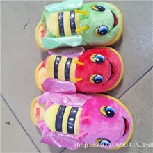 可爱卡通蜜蜂童鞋冬季棉拖鞋新款家居拖鞋棉拖鞋