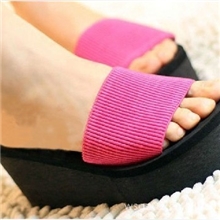 厂价直销爆款2013巴西火箭狗高跟平底松糕一字松紧沙滩女拖鞋批发