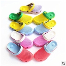 供应厂家批发女款米奇网眼密孔沙滩洞洞鞋/包头花园鞋凉拖批发