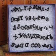 【耳钉批发】厂家直供韩版时尚小字母耳钉女量大优惠满50包邮