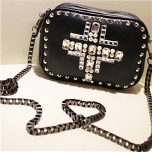 2013春夏新款潮女包十字架宝石珍珠韩版朋克风乌金水钻链条包