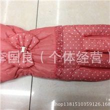 厂家直销2013最新女式时尚圆点保暖手套防水