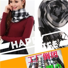 2013新款韩版围巾批发秋冬款双面绒围巾批发义乌厂家直销