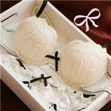 1916#欧单日单水溶刺绣蕾丝纯白新娘聚拢深V文胸套装加厚三排扣