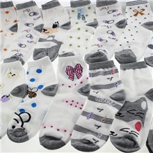 女士卡通厚袜子秋冬袜子女士中筒棉袜批发卡通地摊袜子批发