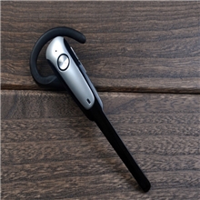 现货：立体声蓝牙耳机新款头戴式同时连接两个蓝牙耳机。