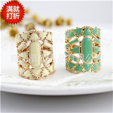 供应时尚个性创意滴油女士戒指青岛厂家直销外贸热销饰品地摊货源