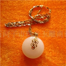 专业供应新疆和田玉羊脂玉金镶玉圆形吊坠玉石雕刻项坠吊坠