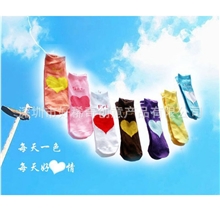 专为懒人设计的七天星期袜7种颜色的女士运动袜批发7天袜