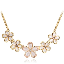 韩国饰品韩版时尚百搭花朵猫眼石水晶项链锁骨链女批发直销7130