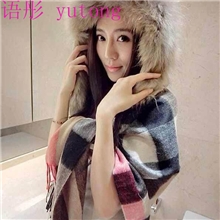 【伙拼】包邮淘宝爆款B家羊绒格子连帽斗篷带帽披肩狐狸毛领