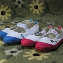 正品青岛环球布鞋童鞋体操鞋练功鞋学生鞋彩色舞蹈鞋常年供应