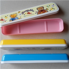 供应便携筷子盒餐具盒筷盒小熊筷子盒大小两种不同规格