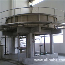 供应鼎泰环保超级溶气气浮机浮渣浓度高，易于脱水，污泥量少