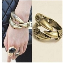 爆款欧美饰品复古鹰爪龙爪爪子手镯朋克饰品发旺饰品批发三色