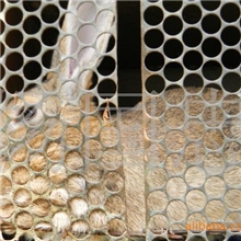 供应优良野兔兔种、兔苗以及肉用野兔，品种好，见效快，优质高产