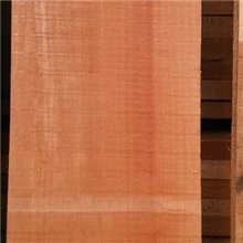 非洲进口桃花芯烘干板材木材批发家具及木门用材批发零售