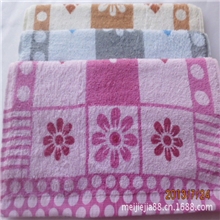 【厂家直销】纯棉十四支弱捻纱印花八角花毛巾批发
