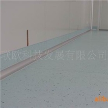 供应PVC运动地板PVC胶地板