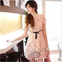 2013夏季新款韩版修身短袖蕾丝连衣裙（配腰带）
