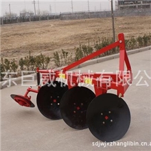 农机具轻型圆盘犁不缠草翻土效果良好
