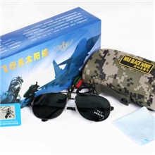 飞行眼镜空军飞行员偏光眼镜较佳驾驶眼镜战地黑鹰时尚太阳镜