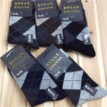 批发冬季必备日韩袜子保暖袜大菱形男士袜兔羊毛袜厂家直销